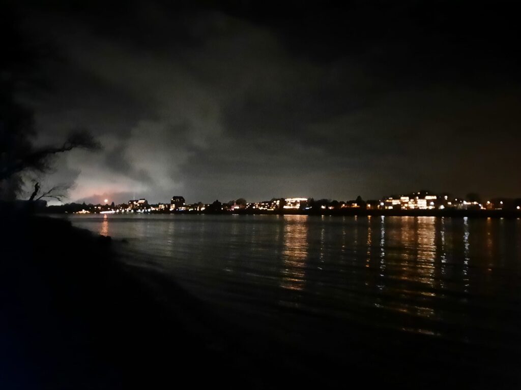 Home whatsapp image 2025 12 13 at 20.10.20